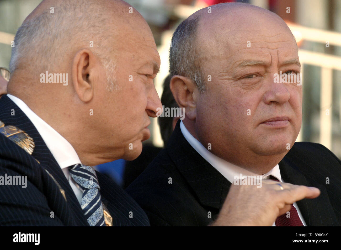 Moscow Mayor Yuri Luzhkov and Prime Minister of Russia Mikhail Fradkov left to right at a theatrical show Moscow My Inspiration - moscow-mayor-yuri-luzhkov-and-prime-minister-of-russia-mikhail-fradkov-B98G4Y