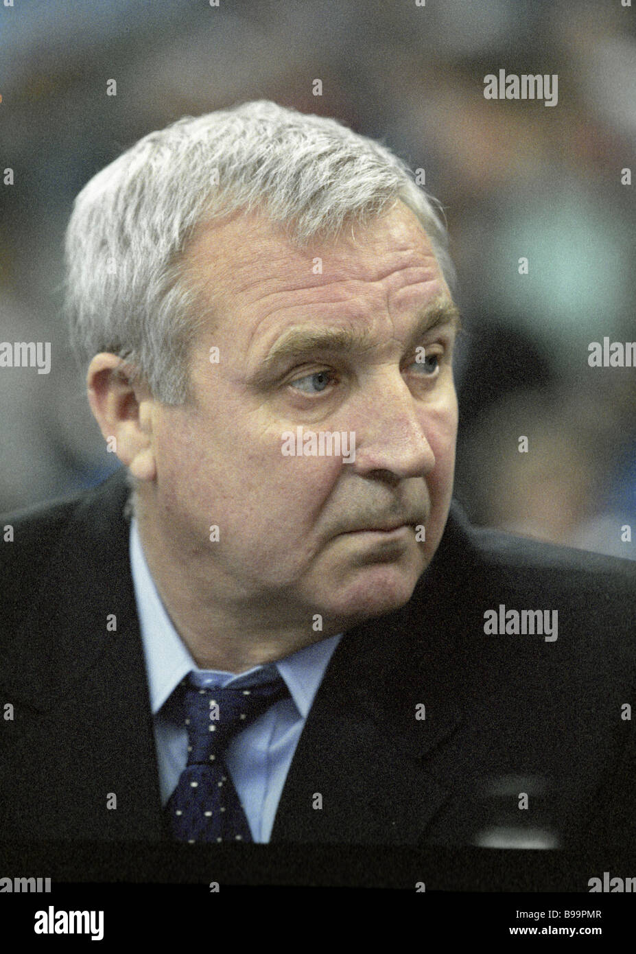 99 select coach