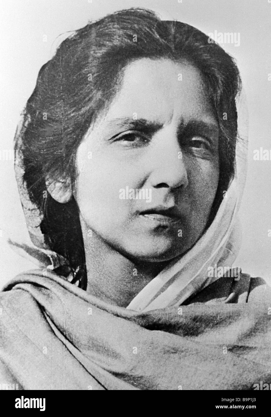 aruna asaf ali Fifteen years ago on july 29, 1996 aruna asaf ali, the stormy petrel of the august 1942 ‘quit india' movement, had breathed her last on this (. aruna asaf ali Fifteen years ago on july 29, 1996 aruna asaf ali, the stormy petrel of the august 1942 ‘quit india' movement, had breathed her last on this (.