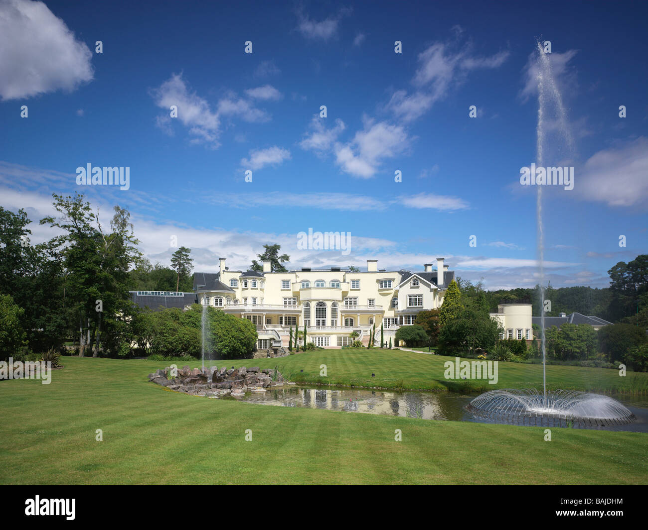 UPDOWN COURT, JOHN B. SCHOLZ, WINDLESHAM, UNITED KINGDOM Stock Photo