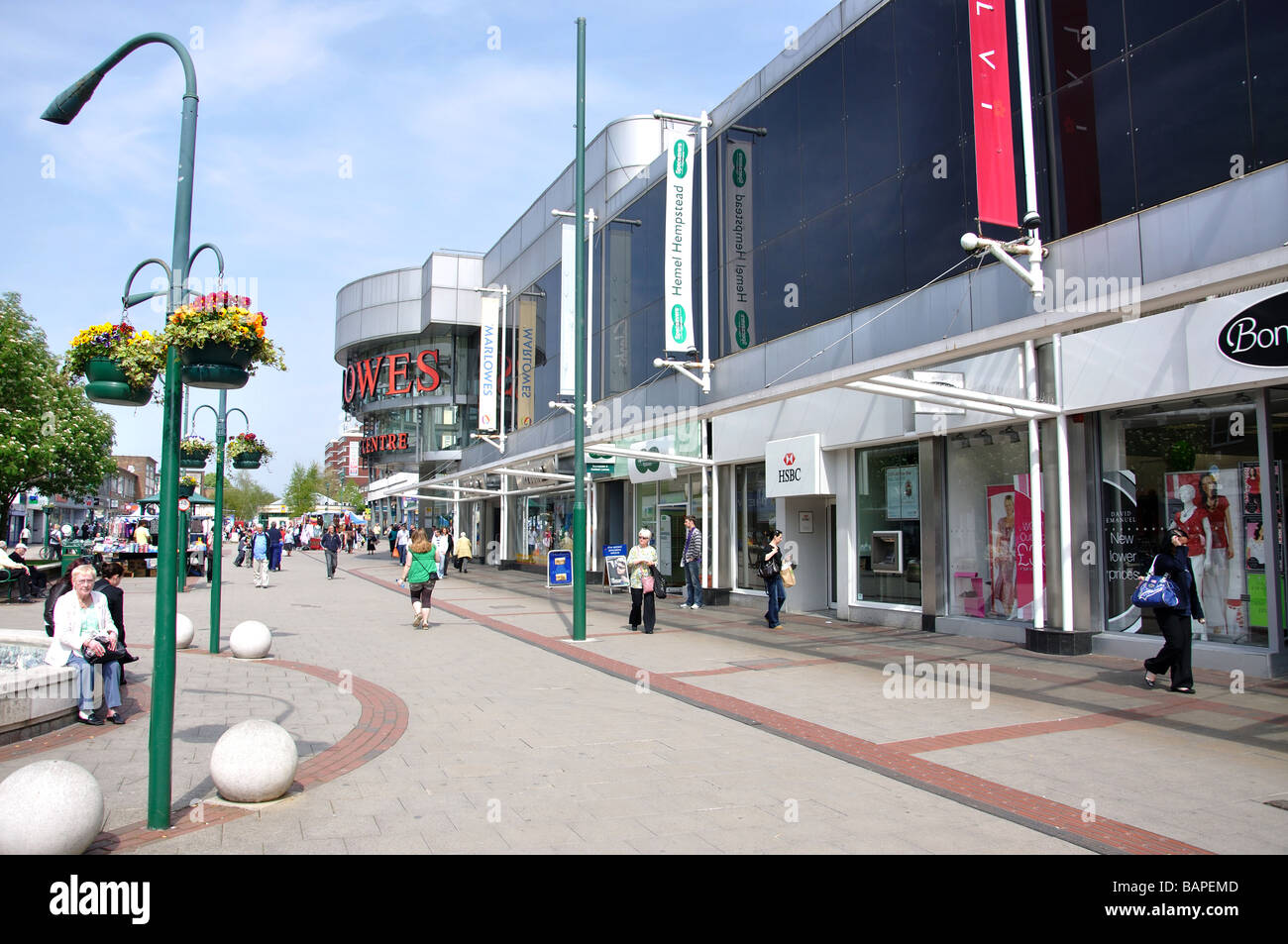 Marlowes Shopping Centre, High Street, Hemel Hempstead Stock Photo, Royalty Free Image 23851421