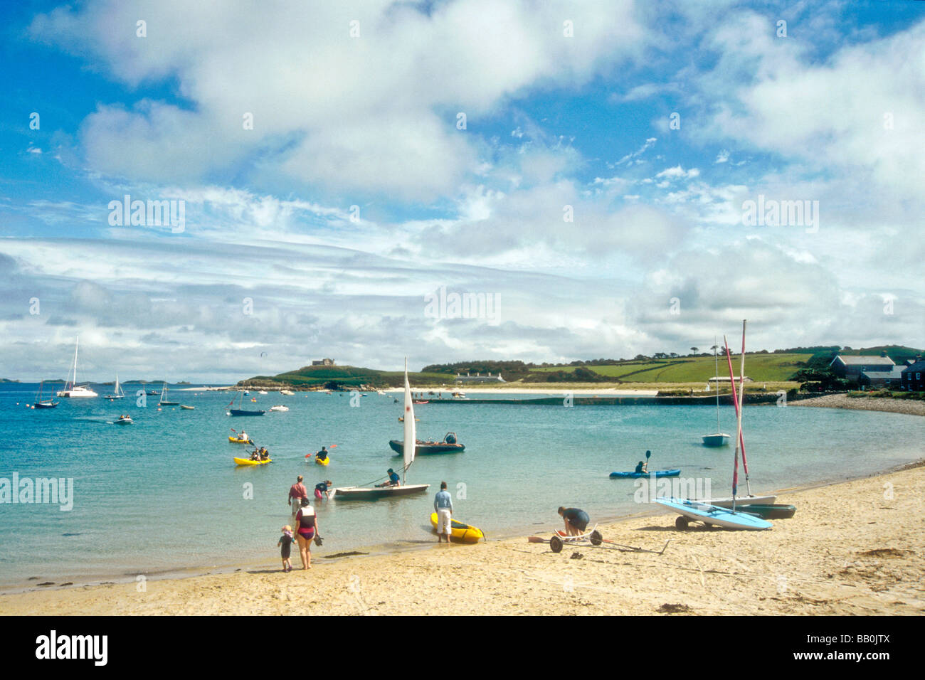 old-grimsby-harbour-at-tresco-island-on-