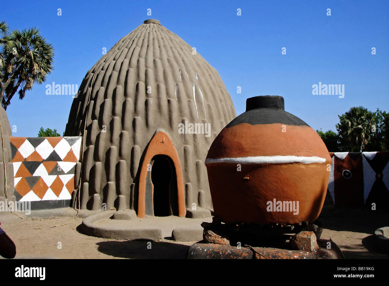 CAMEROON, Pouss. Traditional obus shaped houses in northern cameroon