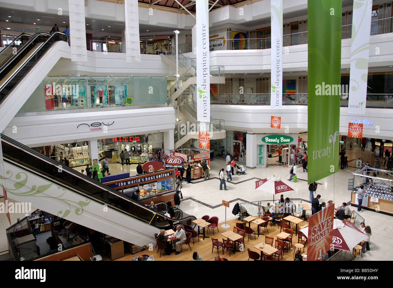 Treaty Shopping Centre, High Street, Hounslow, London Borough of Stock Photo, Royalty Free Image
