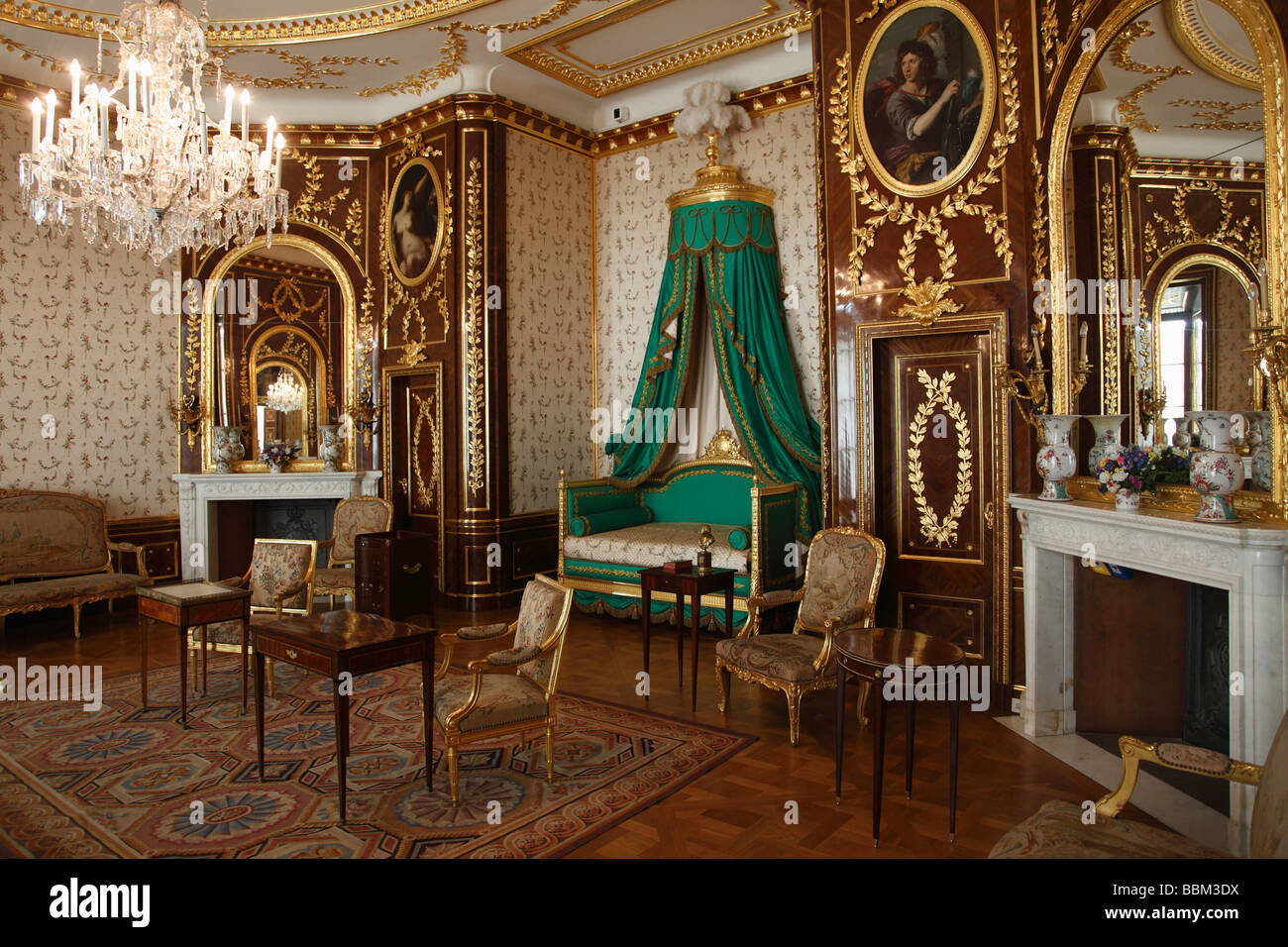 castle interior stock photos & castle interior stock images - alamy castle interior stock photos & castle interior stock images - alamy