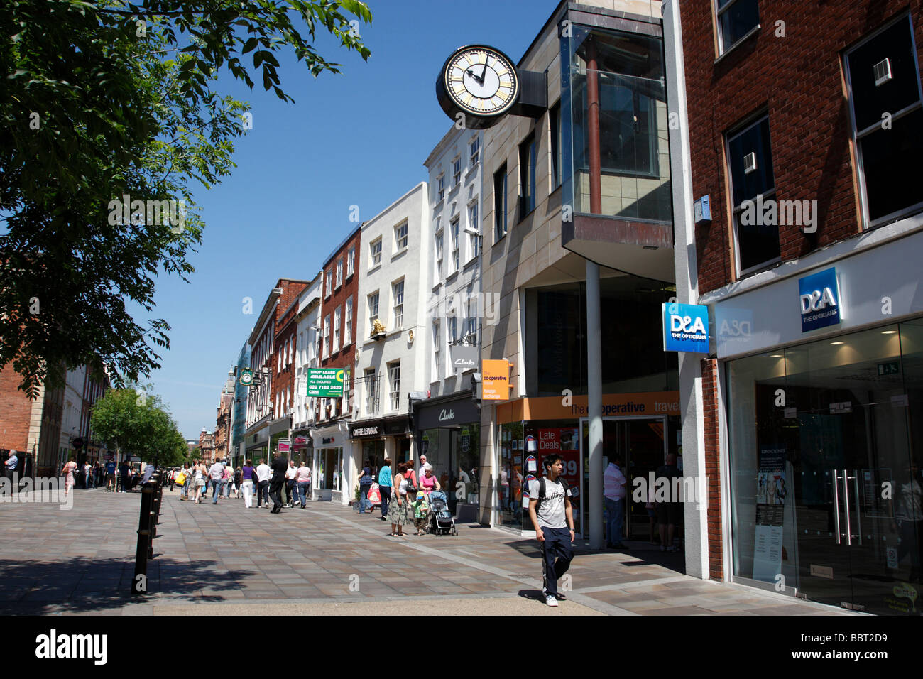 view along the high street worcester uk Stock Photo, Royalty Free Image
