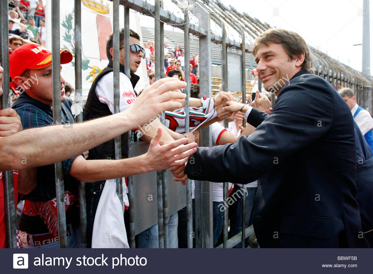 antonio-conte-bari-trainer-piacenza-2009