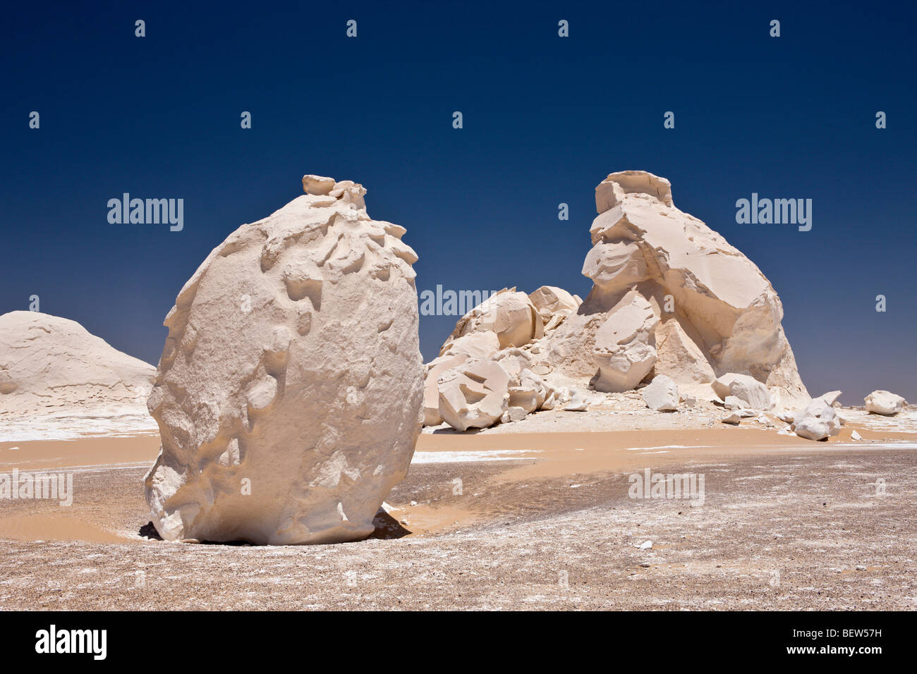 Formations And Figures Of Lime Stone In White Desert National Park