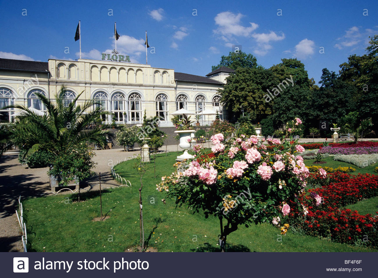 Koelner Flora Cologne Flora, botanical garden with flowers in front
