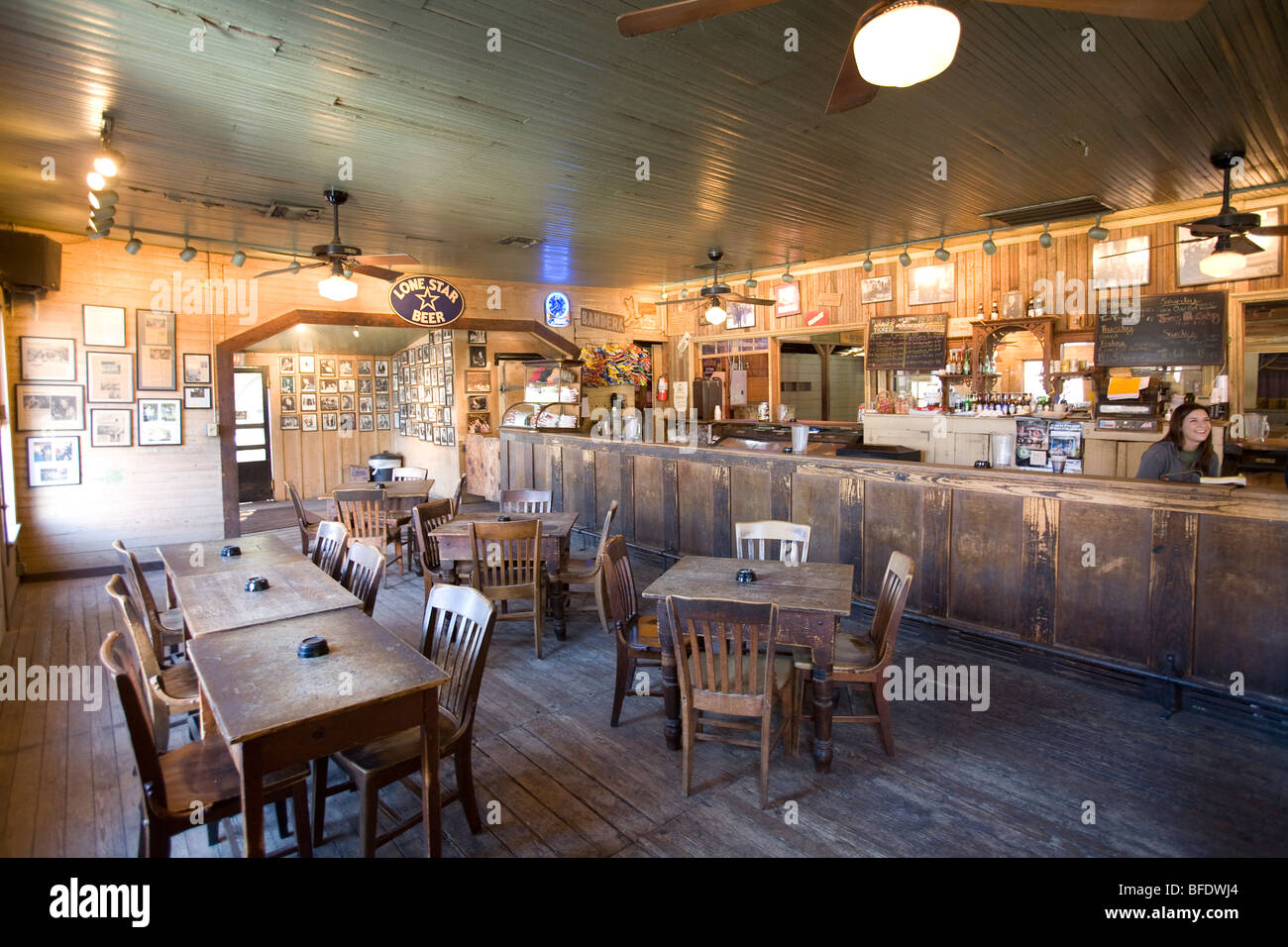Live from Gruene Hall - Jerry Jeff Walker Songs, Reviews