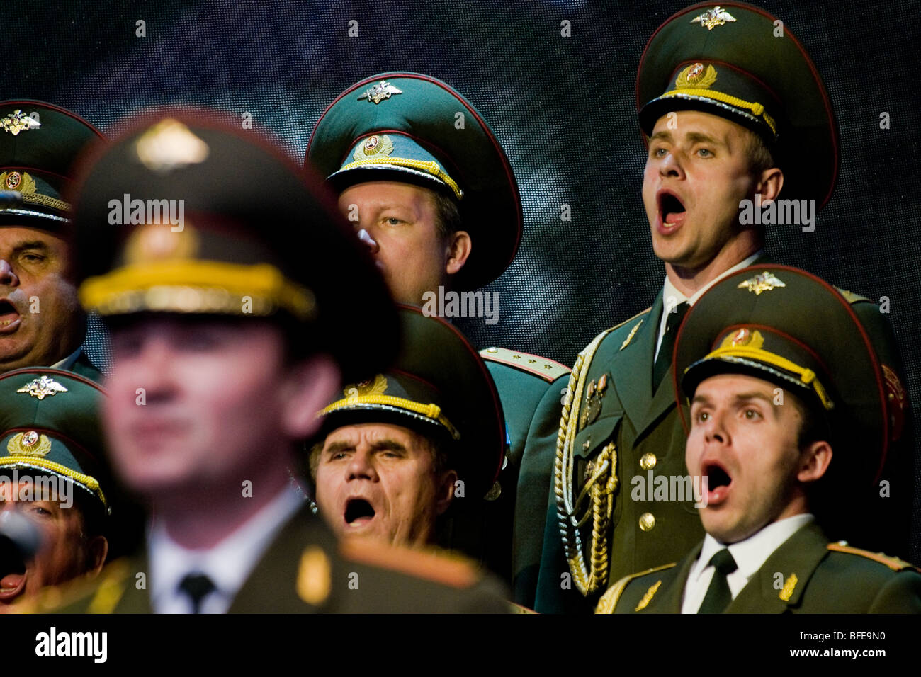 The Alexandrov Red Army Ensemble Краснознаменный им. А. В. Александрова Ансамбль Песни И Пляски Советской Армии Гулял По Уралу Чапаев-герой / Песня о Даваторе The Alexandrov Red Army Ensemble Краснознаменный им. А. В. Александрова Ансамбль Песни И Пляски Советской Армии Гулял По Уралу Чапаев-герой / Песня о Даваторе