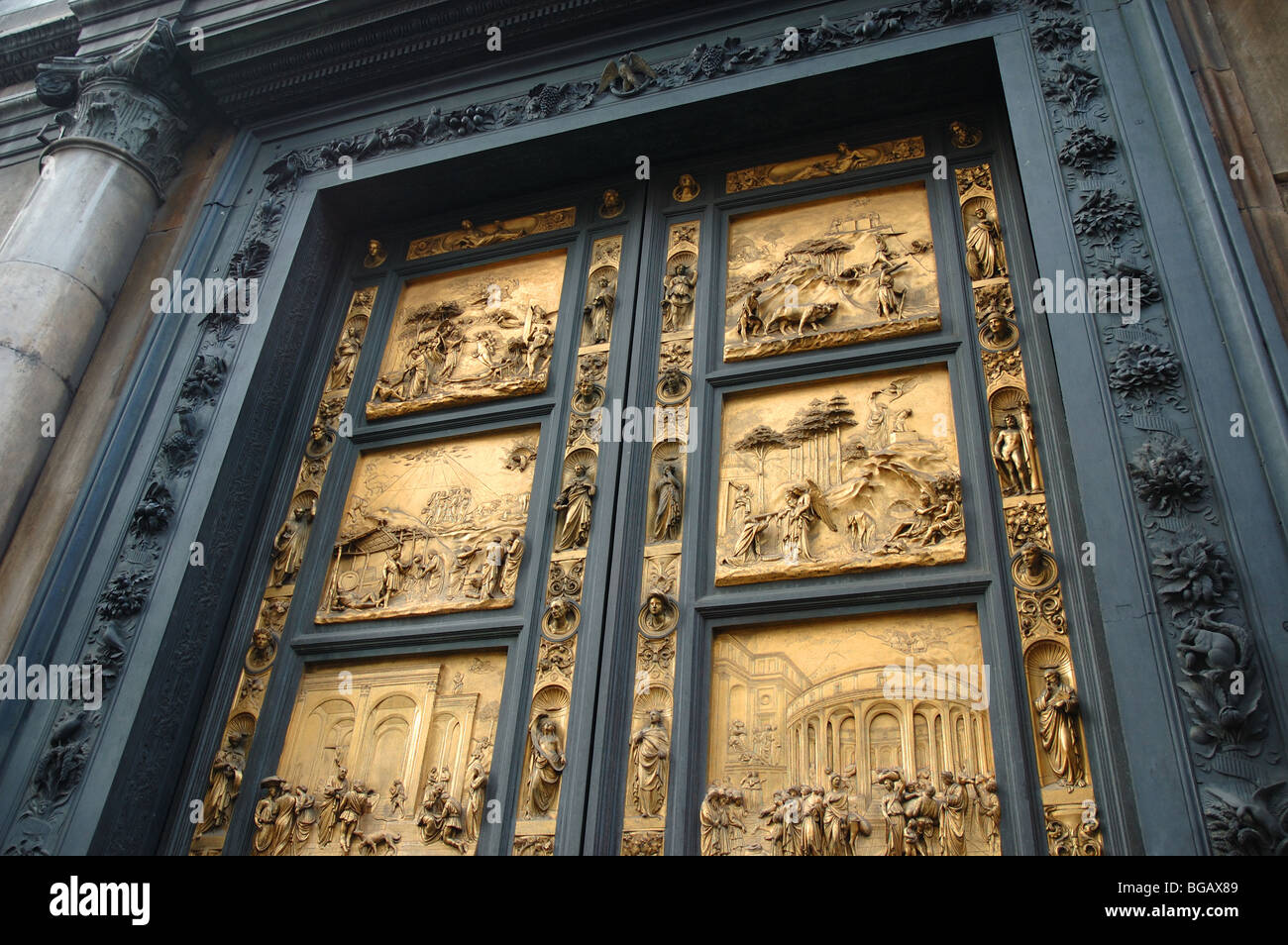 Lorenzo Ghiberti 's bronze doors at the Baptistery of the Basilica of