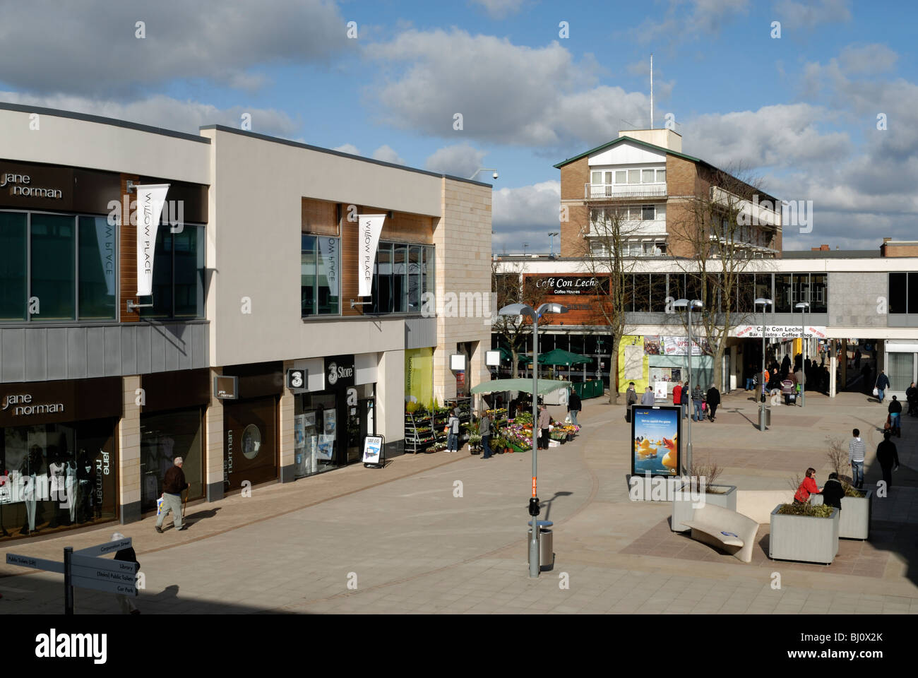 Willow Place shopping development in Corby town centre in Stock Photo