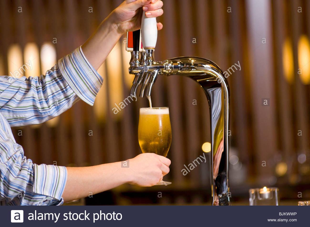 Pouring draught beer Stock Photo, Royalty Free Image: 28711586 - Alamy