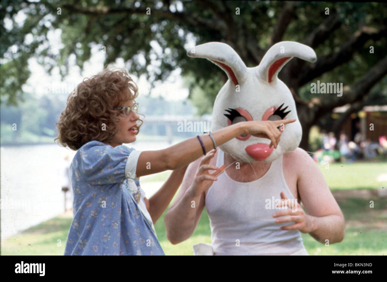 STEEL MAGNOLIAS (1989) DARYL HANNAH, KEVIN J O'CONNOR STM 034 H Stock Photo, Royalty Free Image