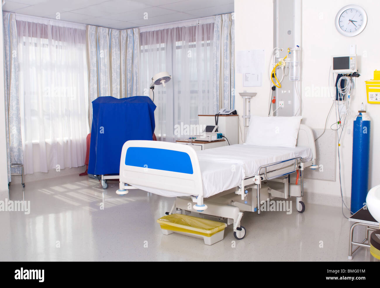modern hospital ward Stock Photo, Royalty Free Image ... modern hospital ward