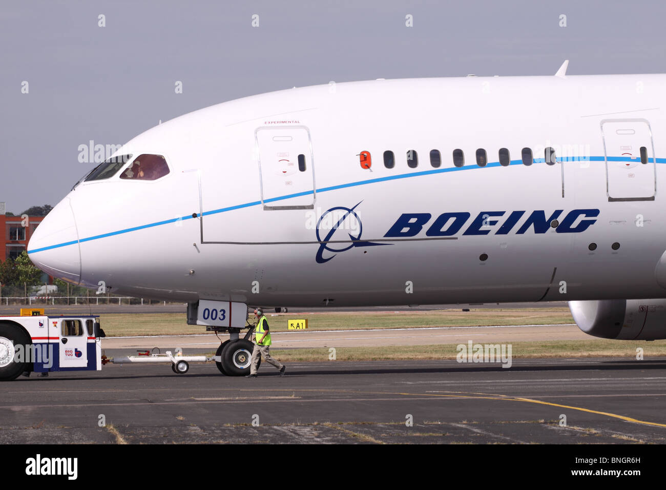 Boeing 787 Dreamliner prototype airliner aircraft at Farnborough Air Stock Photo ...