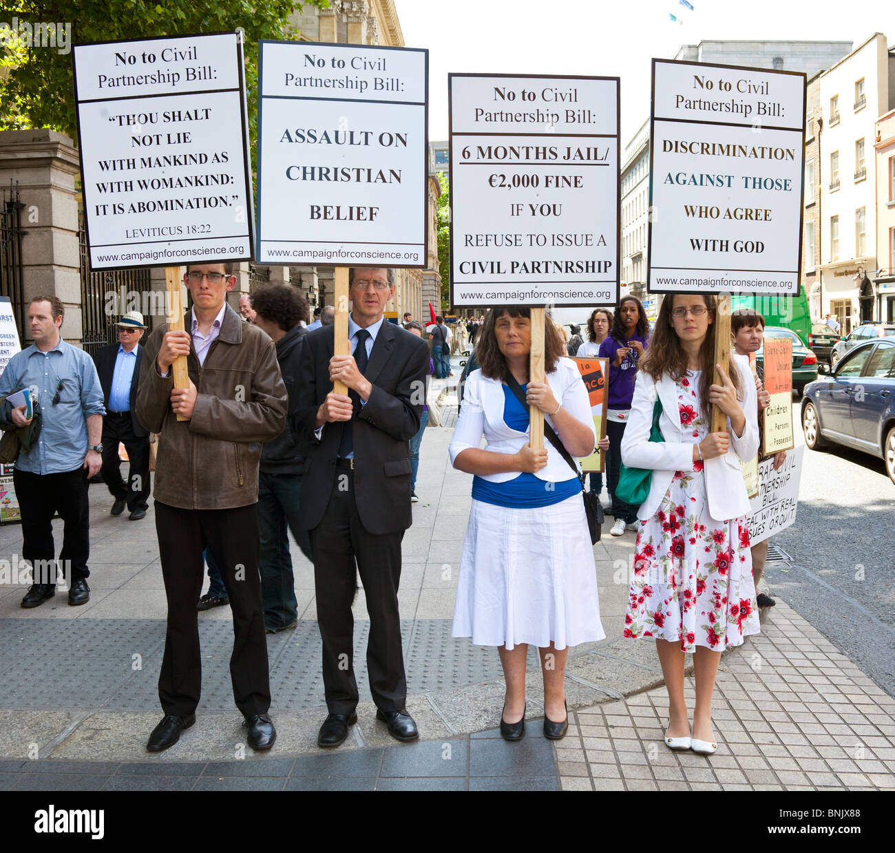 Against argument gay marriage