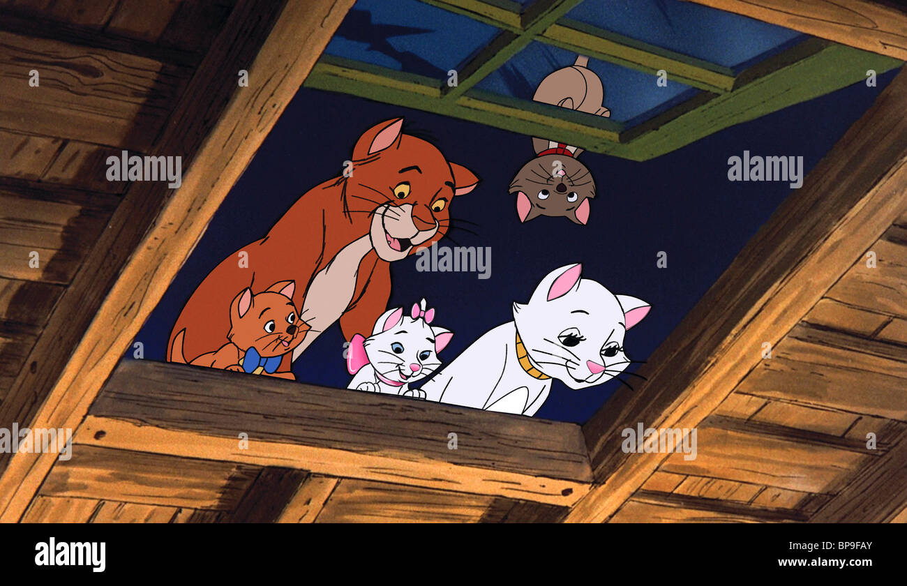 BERLIOZ J.THOMAS O'MALLEY MARIE & TOULOUSE DUCHESS THE ARISTOCATS Stock