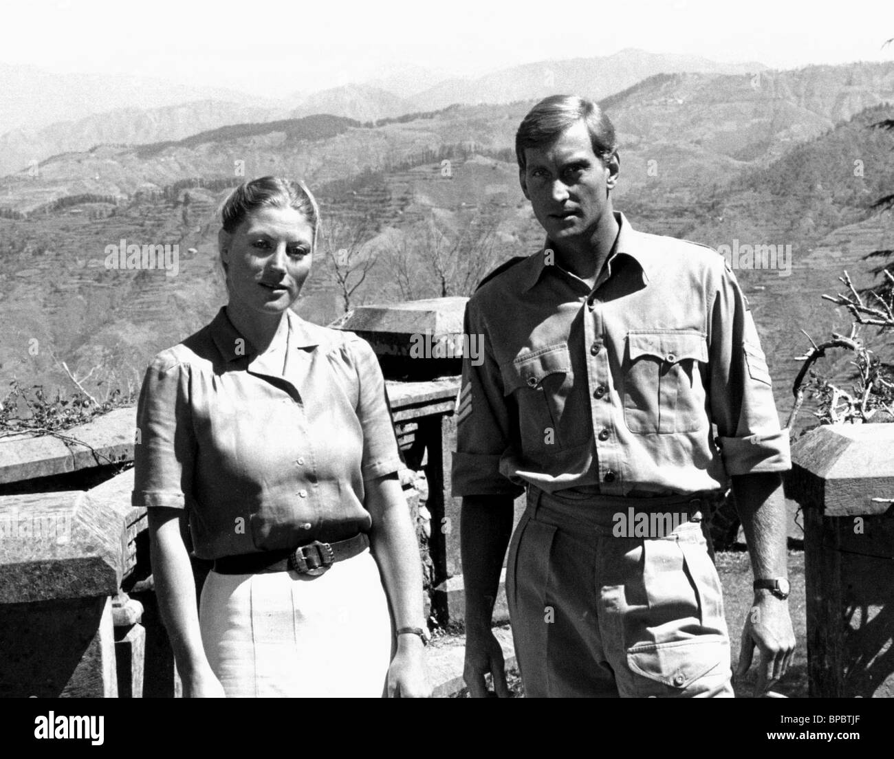 GERALDINE JAMES & CHARLES DANCE THE JEWEL IN THE CROWN (1984 Stock