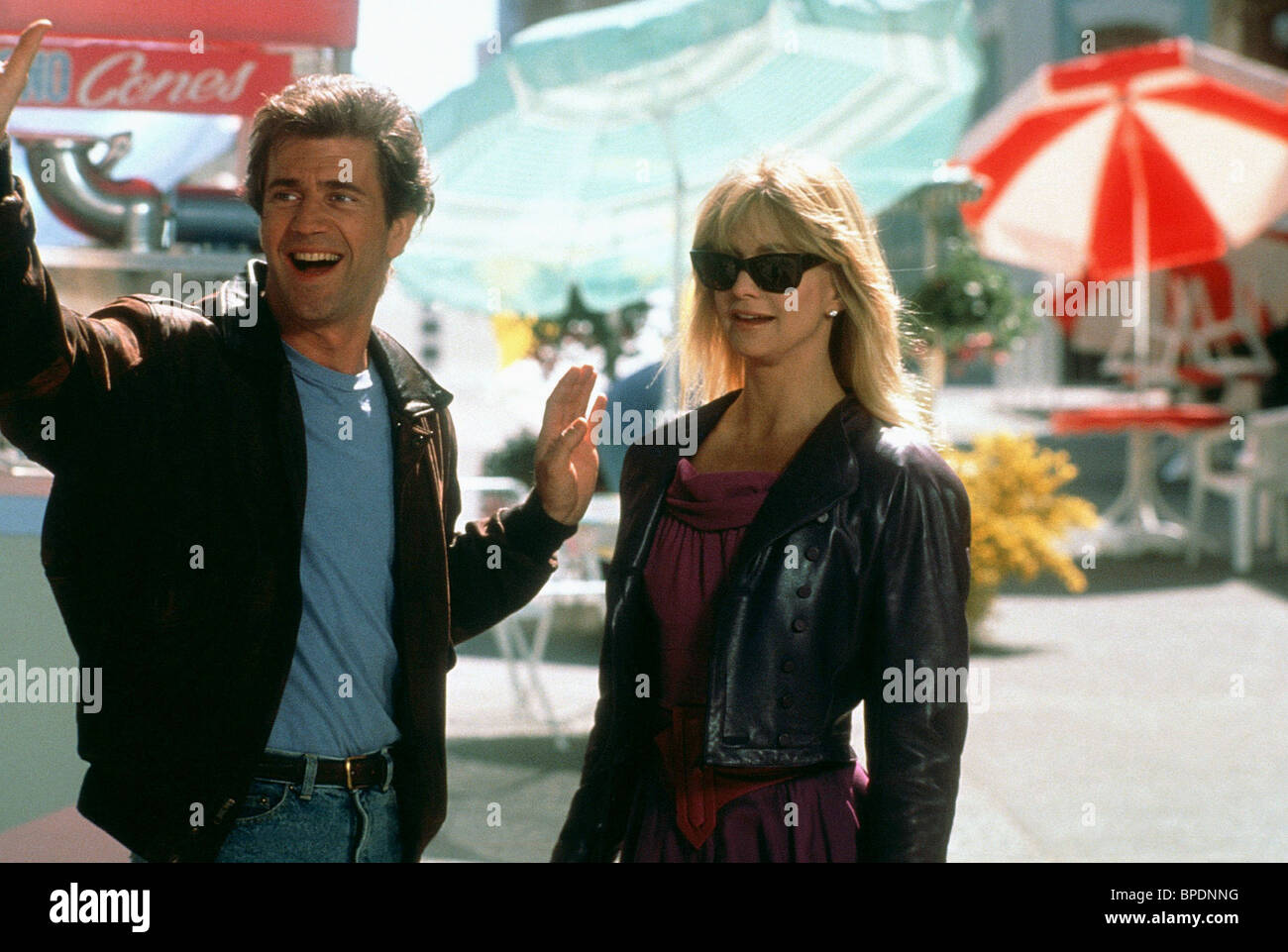 Mel Gibson & Goldie Hawn Bird On A Wire (1990 Stock Photo, Royalty Free 