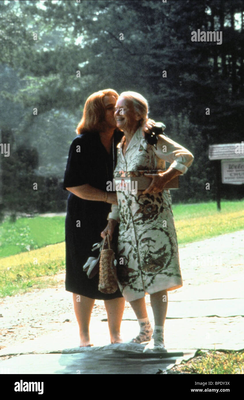 KATHY BATES & JESSICA TANDY FRIED GREEN TOMATOES AT THE WHISTLE STOP