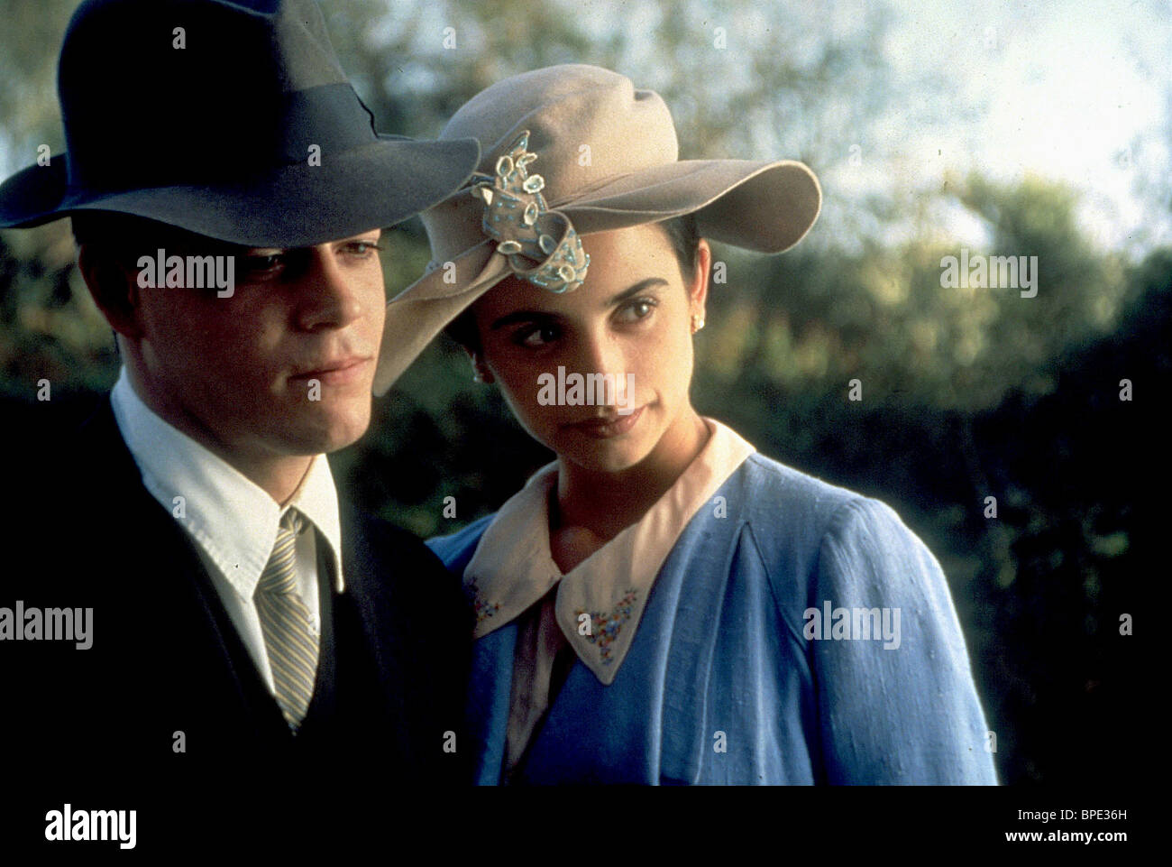 SANZ & PENELOPE CRUZ BELLE EPOQUE (1992 Stock Photo, Royalty Free Image 31042665 Alamy SANZ & PENELOPE CRUZ BELLE EPOQUE (1992 Stock Photo, Royalty Free Image 31042665 Alamy