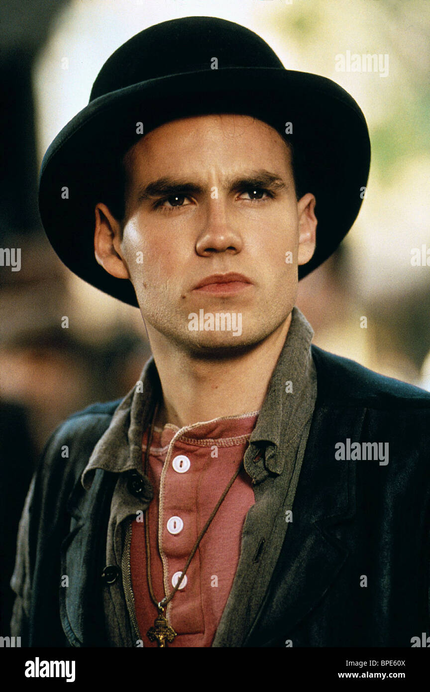 SHON GREENBLATT NEWSIES; NEWSBOYS (1992 Stock Photo, Royalty Free Image 31044858 Alamy
