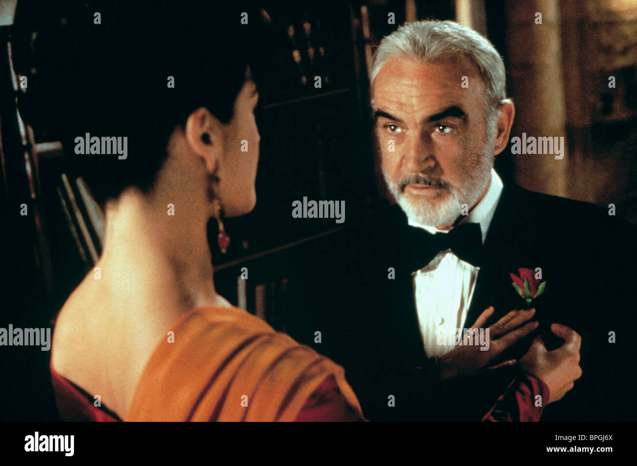 C ZETA JONES & SEAN CONNERY ENTRAPMENT (1999 Stock Photo, Royalty Free Image 31098338 Alamy