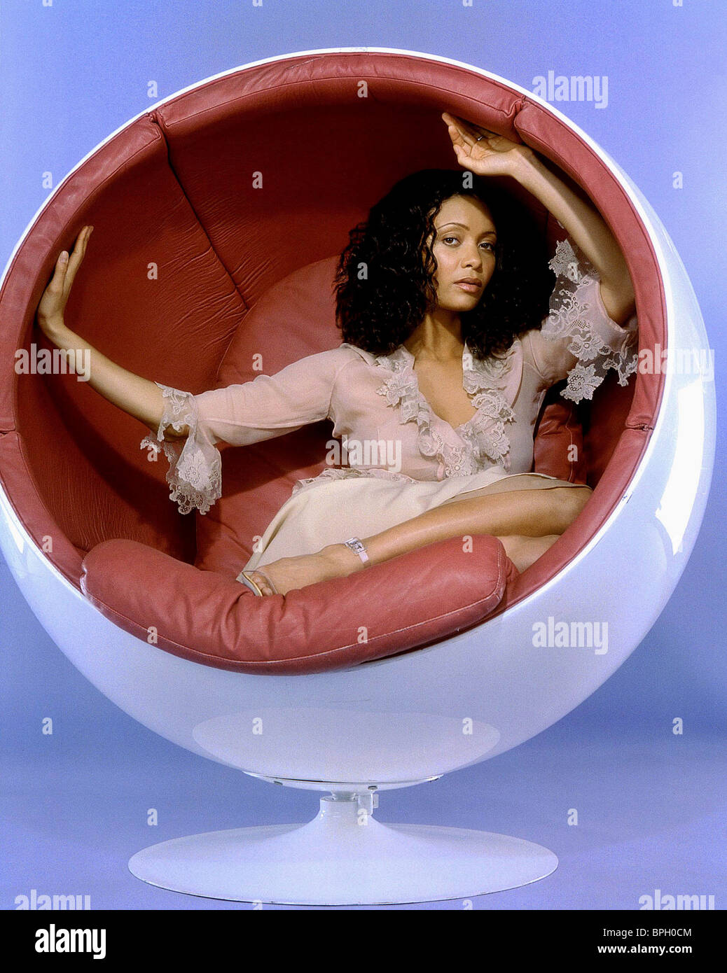 THANDIE NEWTON MISSION IMPOSSIBLE II; MISSION IMPOSSIBLE 2 (2000 Stock Photo, Royalty Free