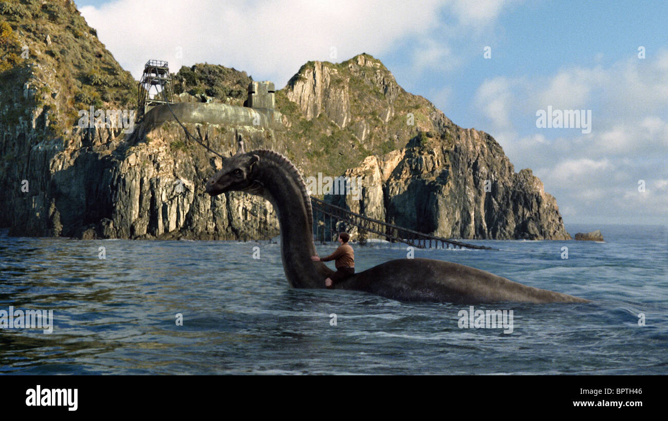 CRUSOE & ALEX ETEL THE WATER HORSE LEGEND OF THE DEEP (2007 Stock