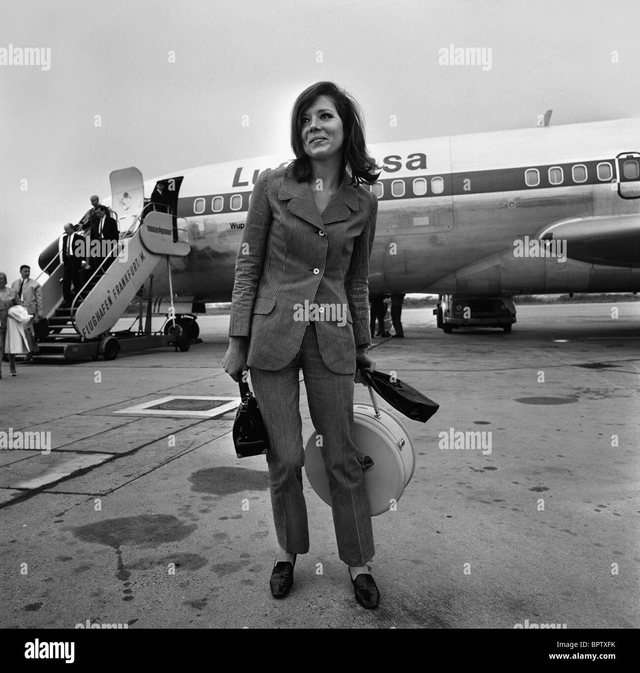 DIANA RIGG ACTRESS (1967 Stock Photo, Royalty Free Image: 31280471 - Alamy