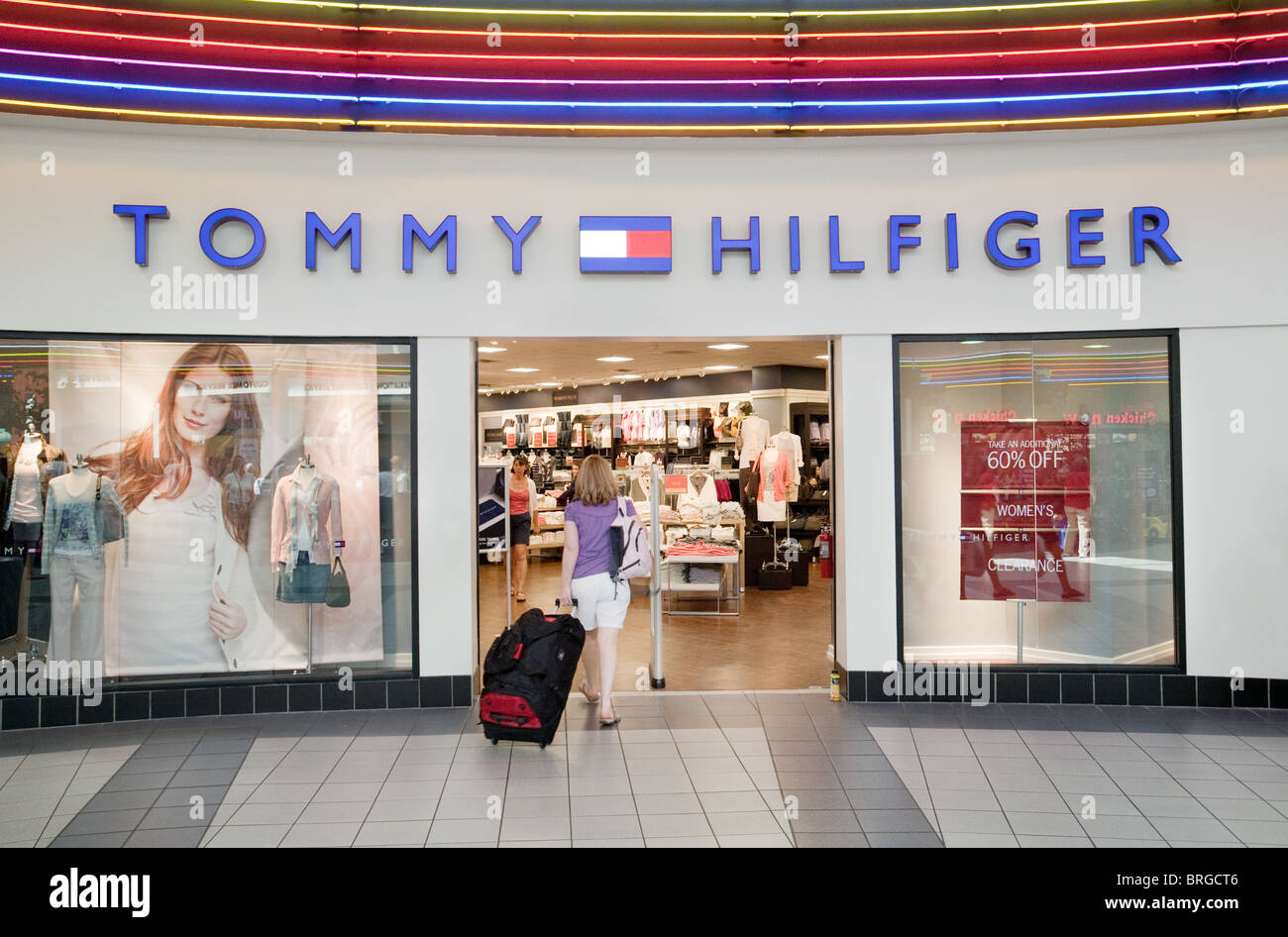 tommy hilfiger outlet store