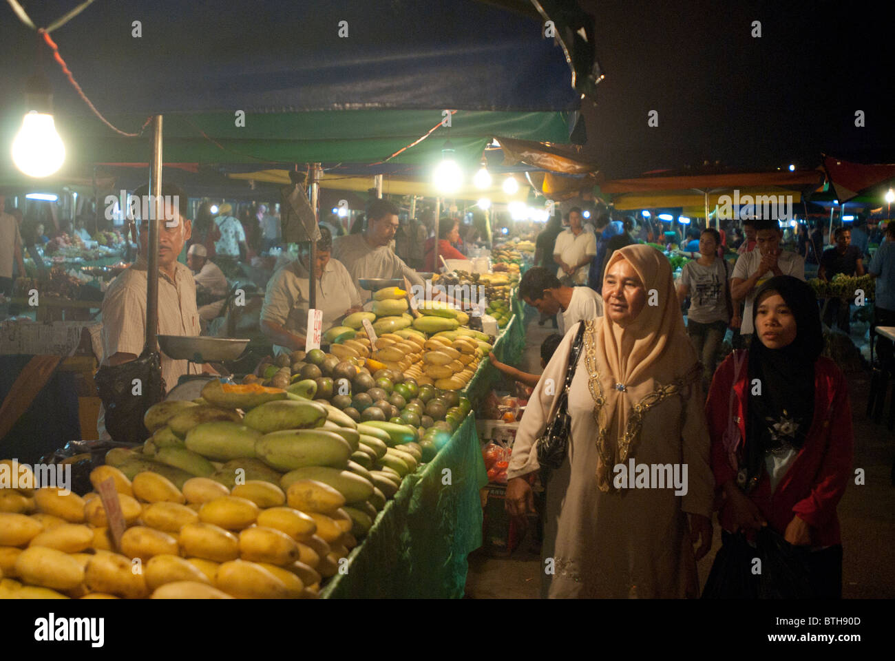 Filipino street market Kota Kinabalu Borneo Stock Photo, Royalty Free