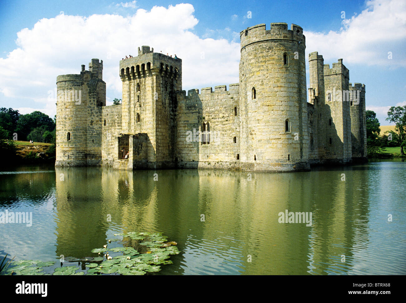 Bodiam Castle And Moat Sussex England UK English Medieval Castles Bodiam Castle And Moat Sussex England UK English Medieval Castles