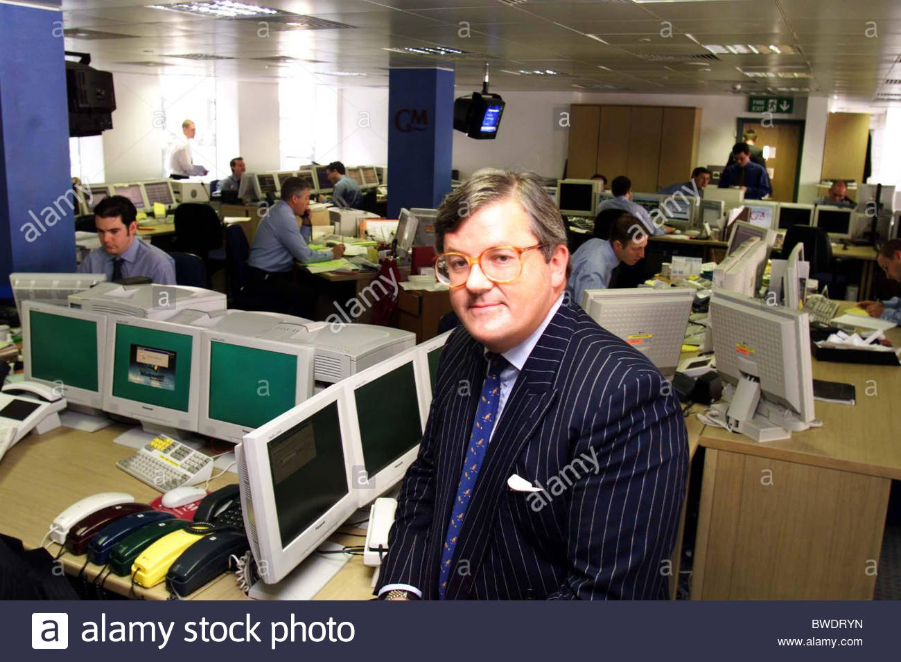 Equity options trading hours