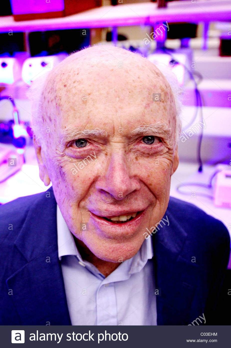 biographical sketch of james dewey watson a scientist The life of james dewey watson discovery to an important question in science james watson was a part of the human genome project james watson - biographical. biographical sketch of james dewey watson a scientist The life of james dewey watson discovery to an important question in science james watson was a part of the human genome project james watson - biographical.