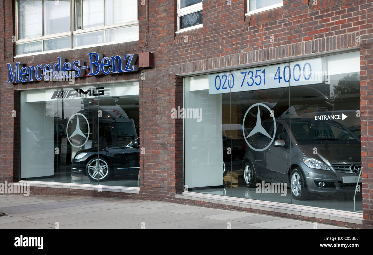 Mercedes-Benz showroom, Chelsea, London Stock Photo, Royalty Free Image
