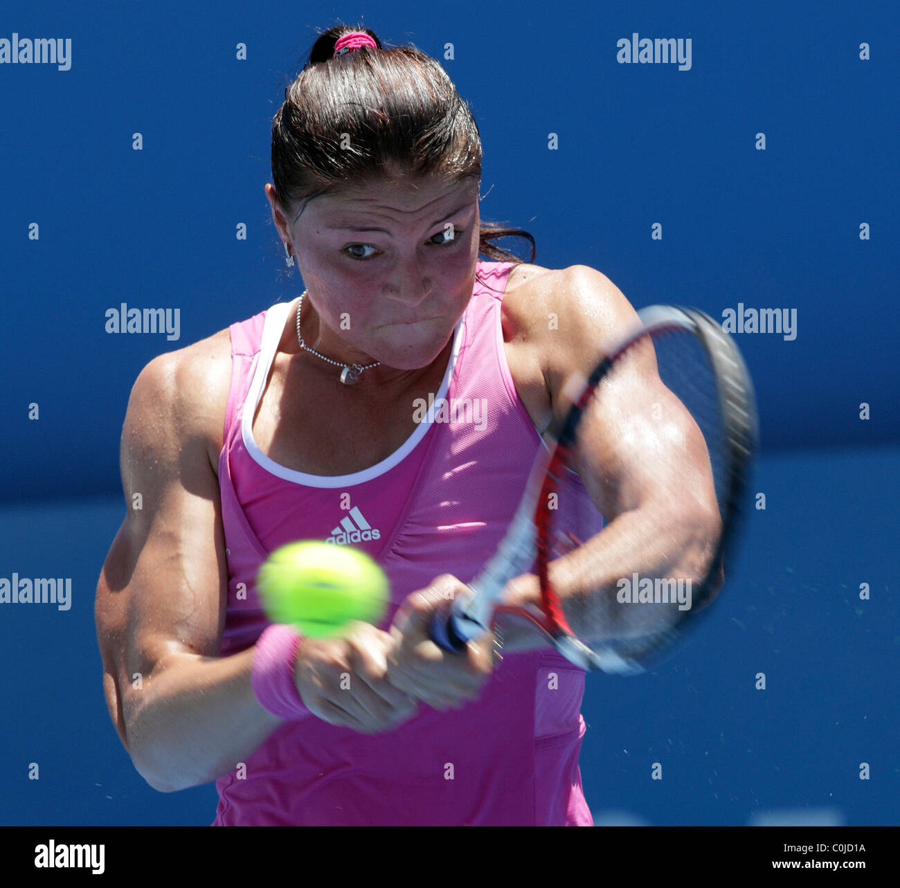 dinara-safina-russia-in-action-at-the-me