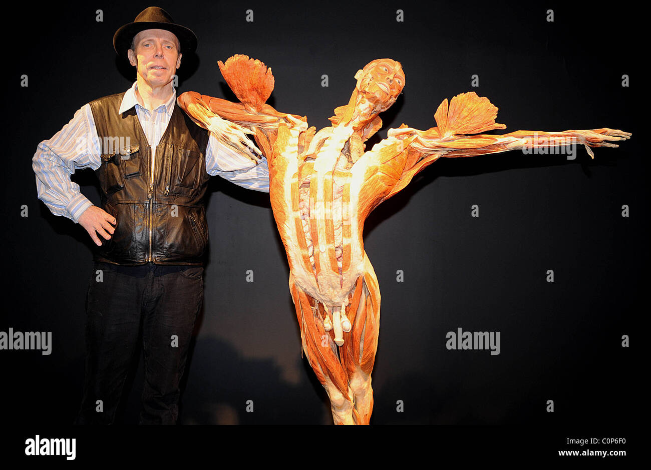 Dr. Gunther von Hagens at the new 'Body Worlds and The Mirror of Stock