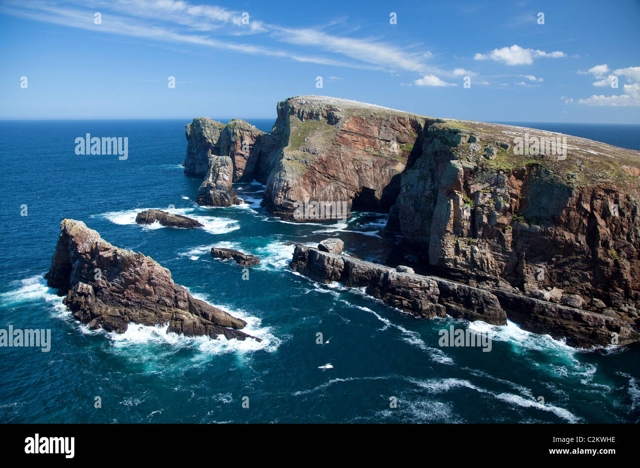the-cliffs-of-dun-balair-tory-island-co-donegal-ireland-C2KWHE.jpg