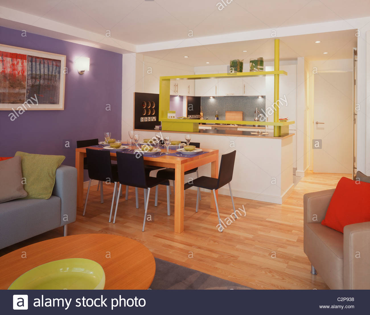 The Chronos Buildings, Whitechapel . Kitchen dining room area ... The Chronos Buildings, Whitechapel . Kitchen dining room area ...