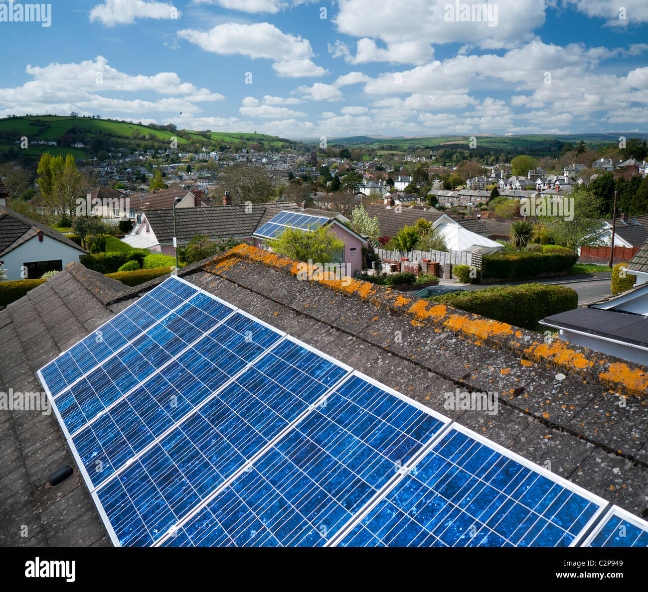 solar-panels-on-a-roof-in-totnes-devon-u