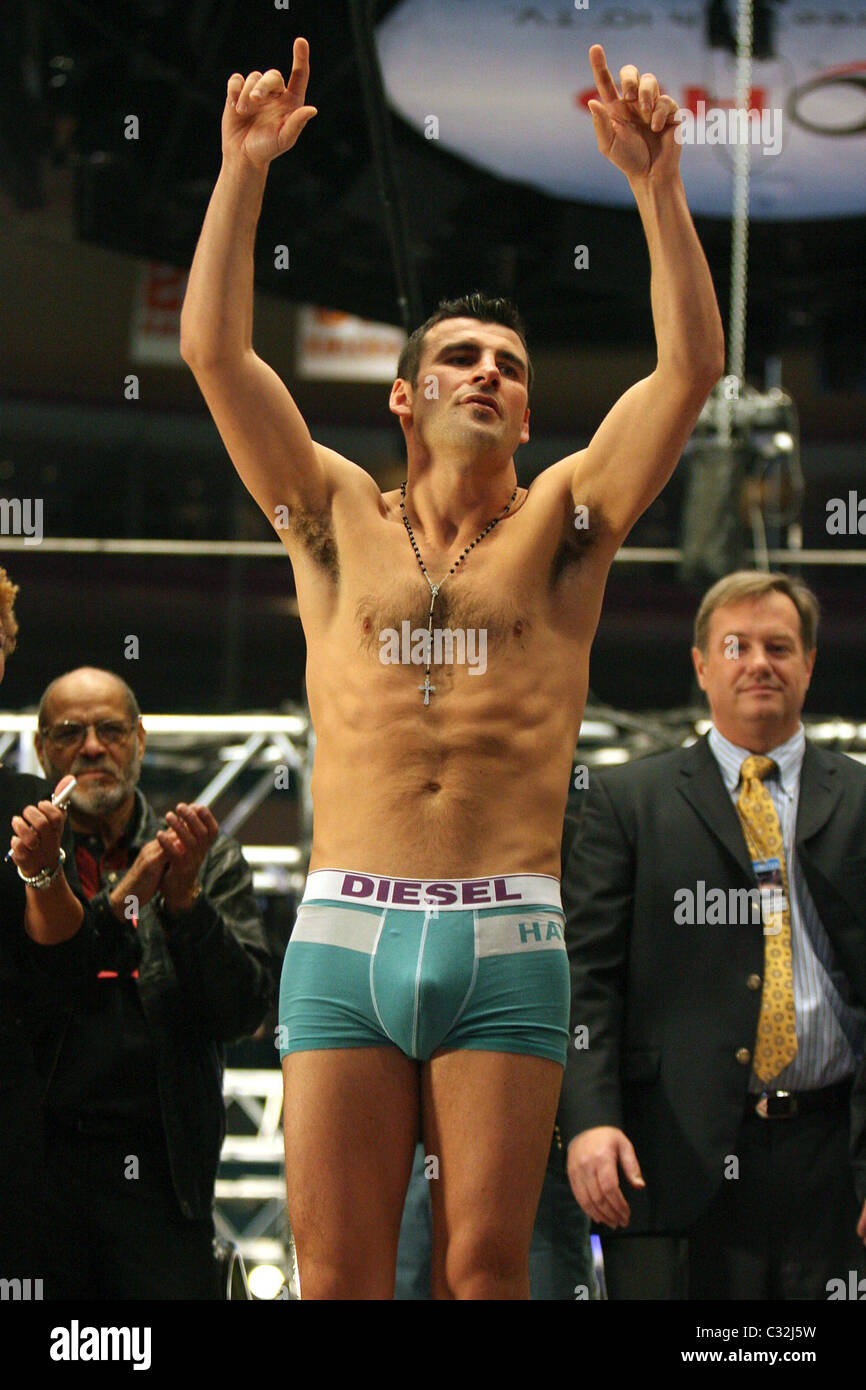 Joe Calzaghe Final Weigh-In for ‘Battle of the Superpowers’ - Joe Stock