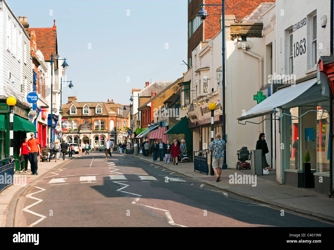 Pretty Shop along Whitstable High Street in Kent Stock Photo, Royalty
