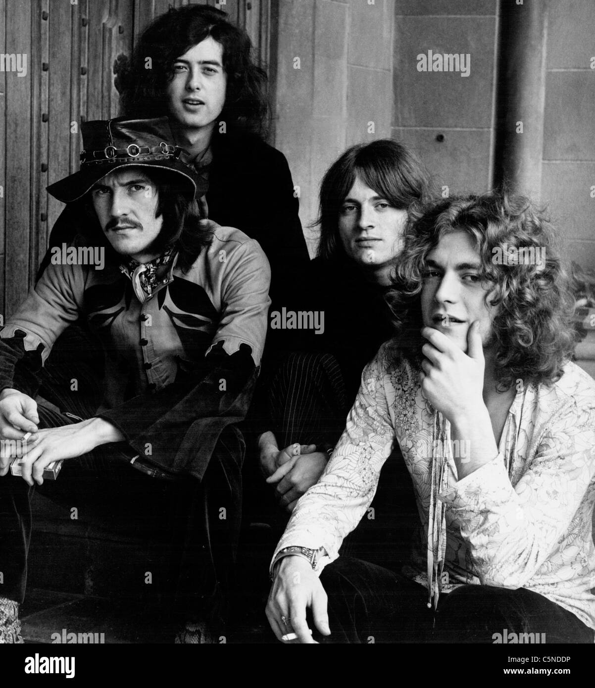 led zeppelin, 1972 Stock Photo, Royalty Free Image 37965586 Alamy