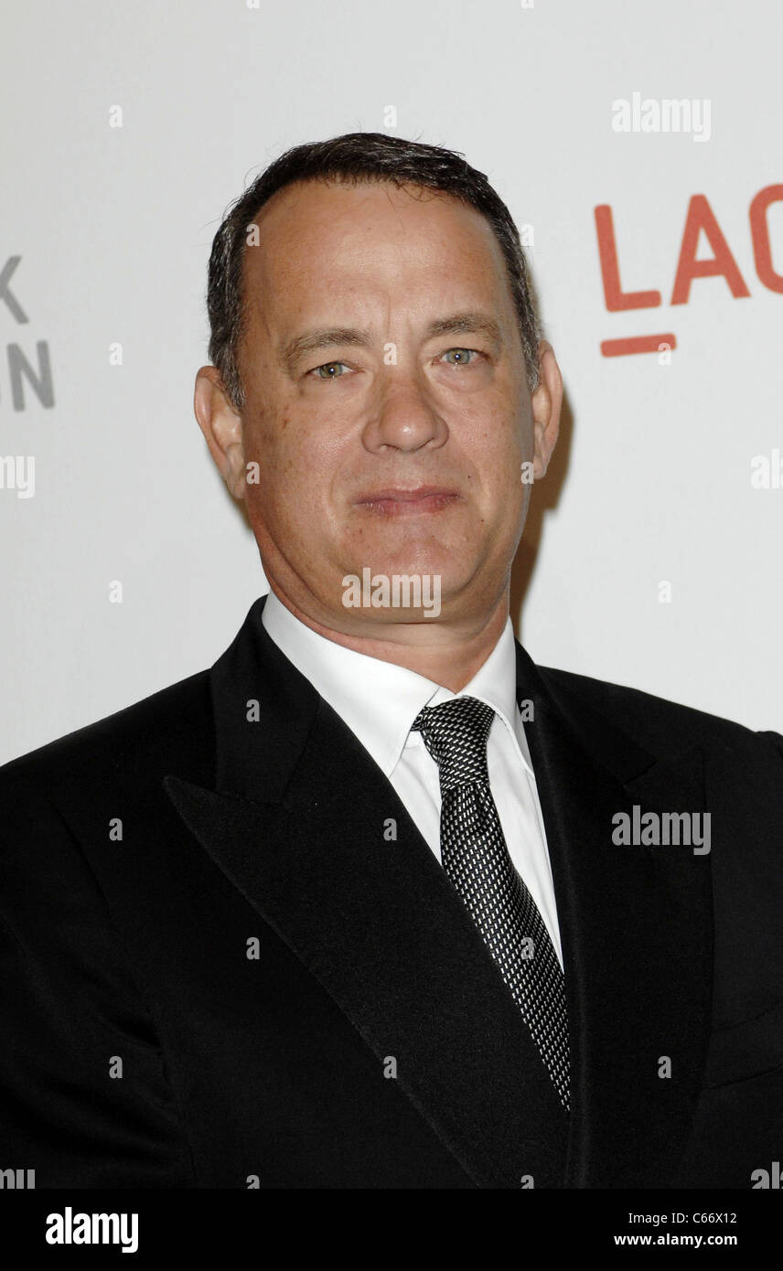 Stock Photo - Tom Hanks at arrivals for LACMA Unmasking of The Lynda and Stewart Resnick Exhibition Pavilion, The Los Angeles County Museum of - tom-hanks-at-arrivals-for-lacma-unmasking-of-the-lynda-and-stewart-C66X12
