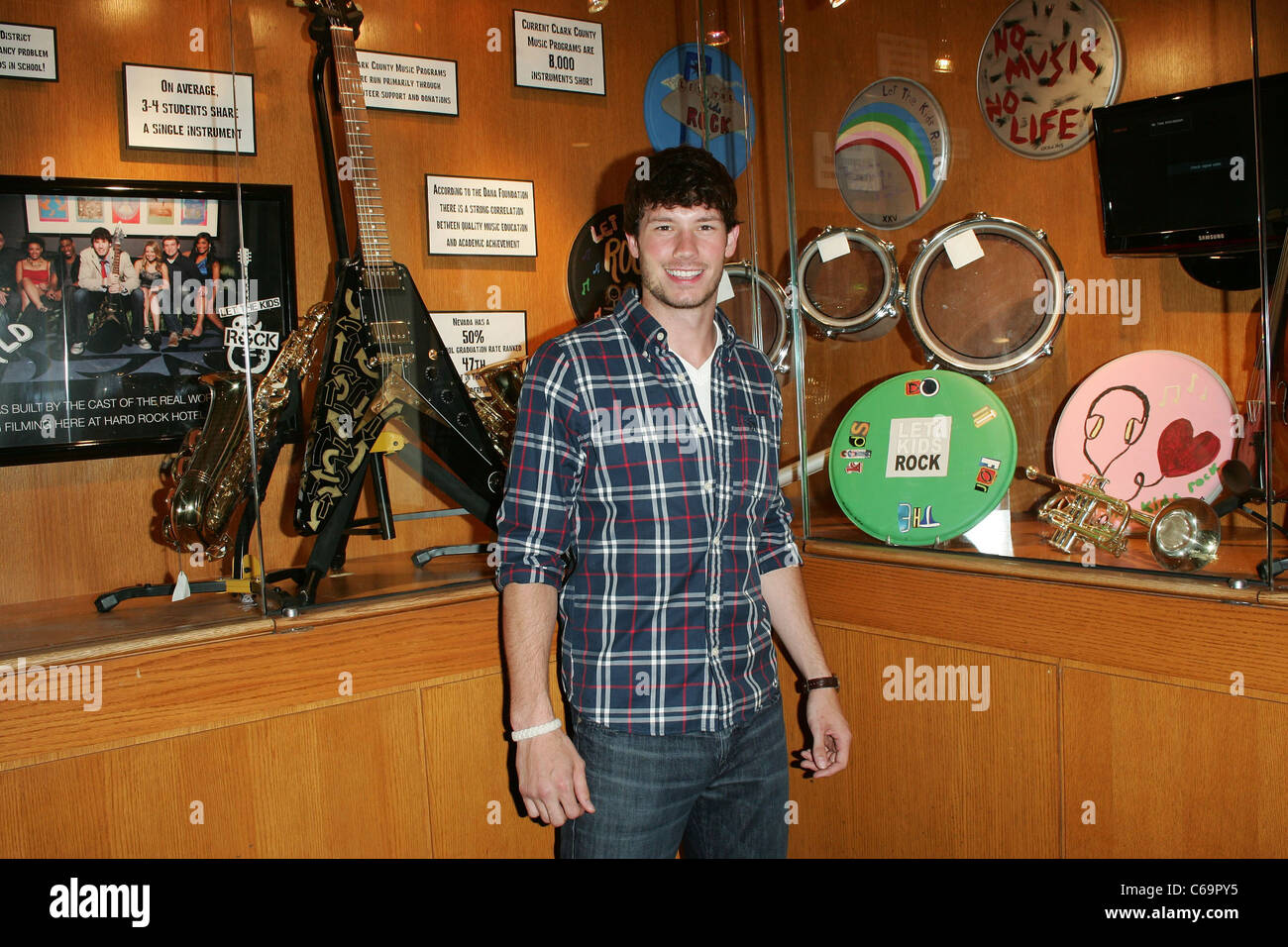 Dustin Zito at instore appearance for The Real World Las Vegas Stock