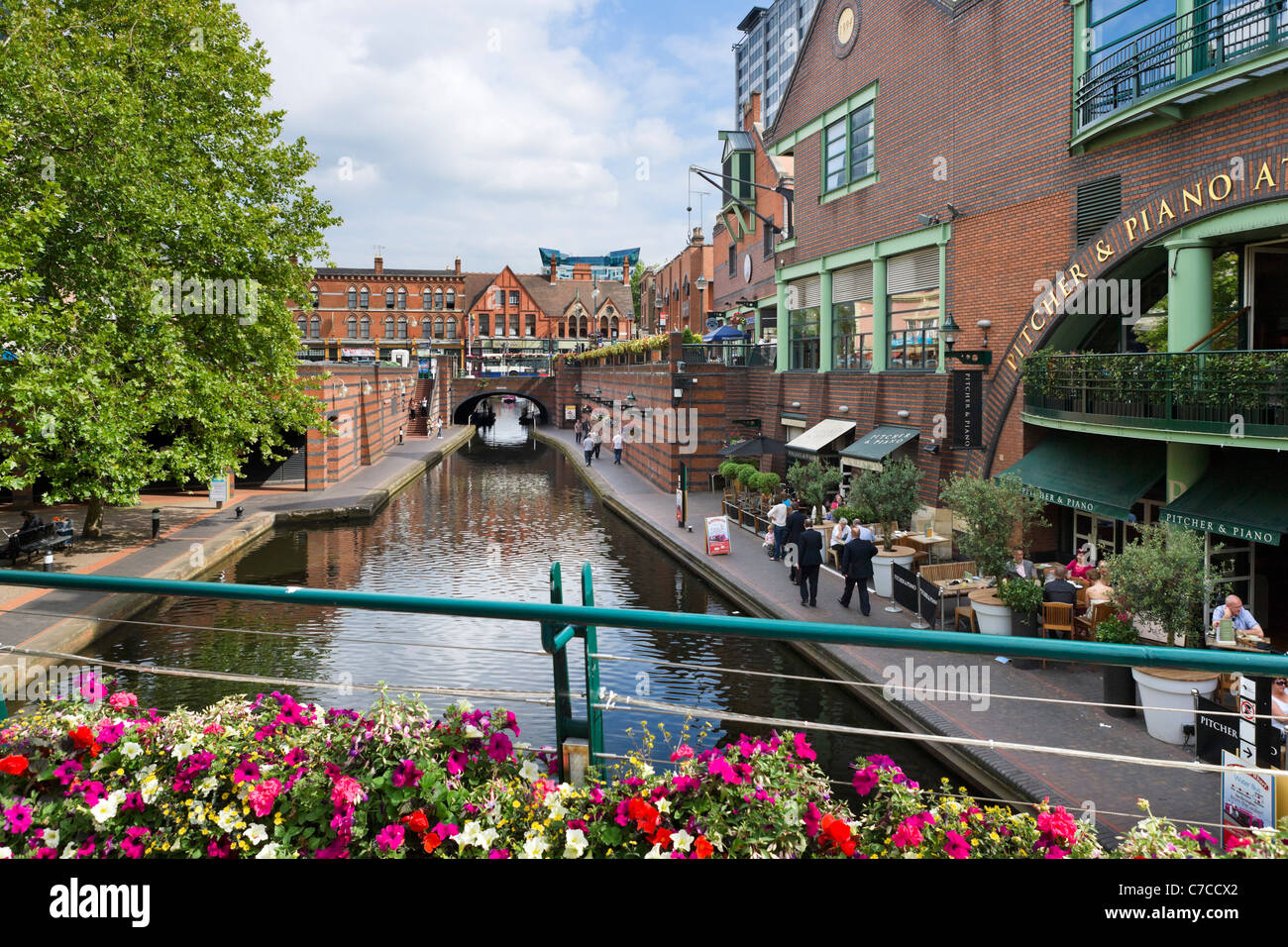 Restaurants on the canal at Brindley Place, Birmingham, West Stock