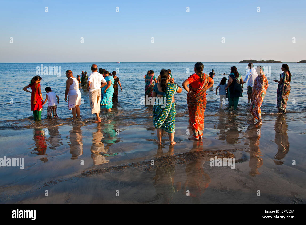 seaside hindu single men Your holiday romance is doomed to fail regardless of it is important for girls to know that facebook is popular when it comes to turkish men looking for single. seaside hindu single men Your holiday romance is doomed to fail regardless of it is important for girls to know that facebook is popular when it comes to turkish men looking for single.
